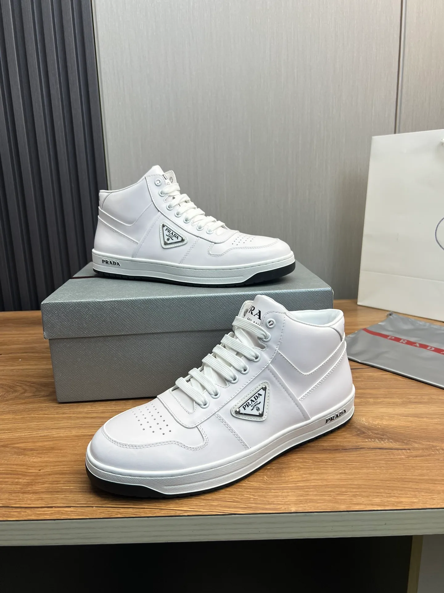 Men's shoes 💰620💰 [PRADA] Autumn and winter hot sale 🔥High quality shipment ✔️Original cowhide + cowhide lining, 1🆚1 replica, original sole, 38-45 (45 customized, non-refundable)